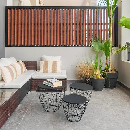 Daire Chrysma Urban Living Rhodes City
